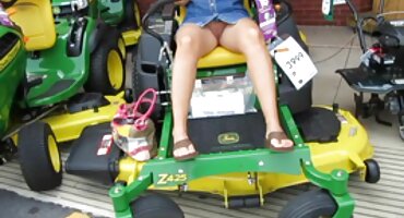 ক্লাবে একটি হিন্দি সেক্সি বিএফ ভিআইপি পাসের জন্য একটি নিরাপত্তারক্ষীর সাথে সেক্সি স্বর্ণকেশী যৌনসঙ্গম