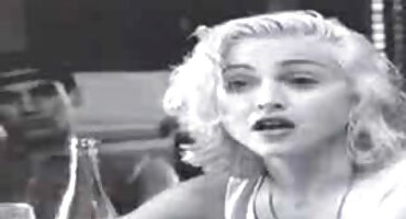 মৃদু নাস্ত্য রোম্যান্স এবং সদস্যদের গন্ধ সেক্সি বিএফ পছন্দ করে।