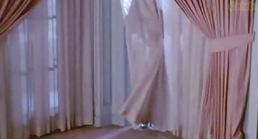 অশ্লীল ফটোগ্রাফার তার অন্য ক্যামেরা পেতে প্রস্তুত সেক্সি বিএফ বাঙালি