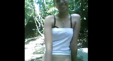 সৎমা আমাকে তার ক্রিসমাস ট্রি সাজাতে বাংলা সেক্সি ভিডিও এইচডি সাহায্য করতে বলেছিল এবং এটিই এসেছে।