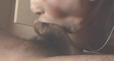 গঙ্গার জন্য কালো এবং একটি হার্ড বিলিয়ার্ড টেবিল সেক্সি বিএফ সেক্সি বিএফ সেক্সি বিএফ সঙ্গে bangs