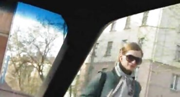 আমি এক বন্ধুর সাথে আমার বোনকে ধরেছিলাম এবং একটি উত্থাপিত হিন্দি বিএফ সেক্সি শিশ্ন দিয়ে বেডরুমের মধ্যে ফেটে যাই